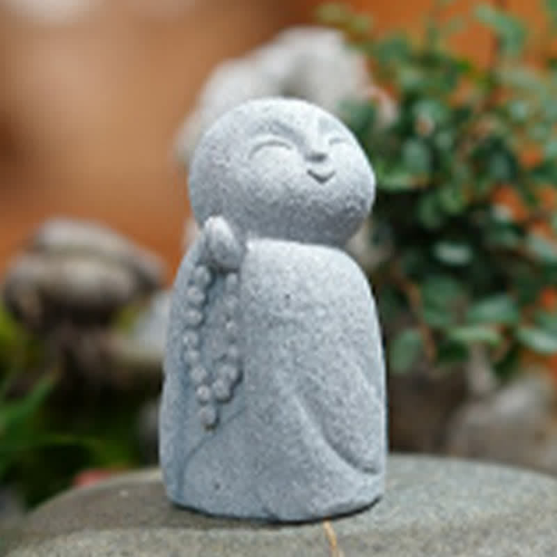 Buddha Stones Petite statue de prière en résine représentant le Bouddha Ksitigarbha, symbole de méditation et de compassion. - image 16