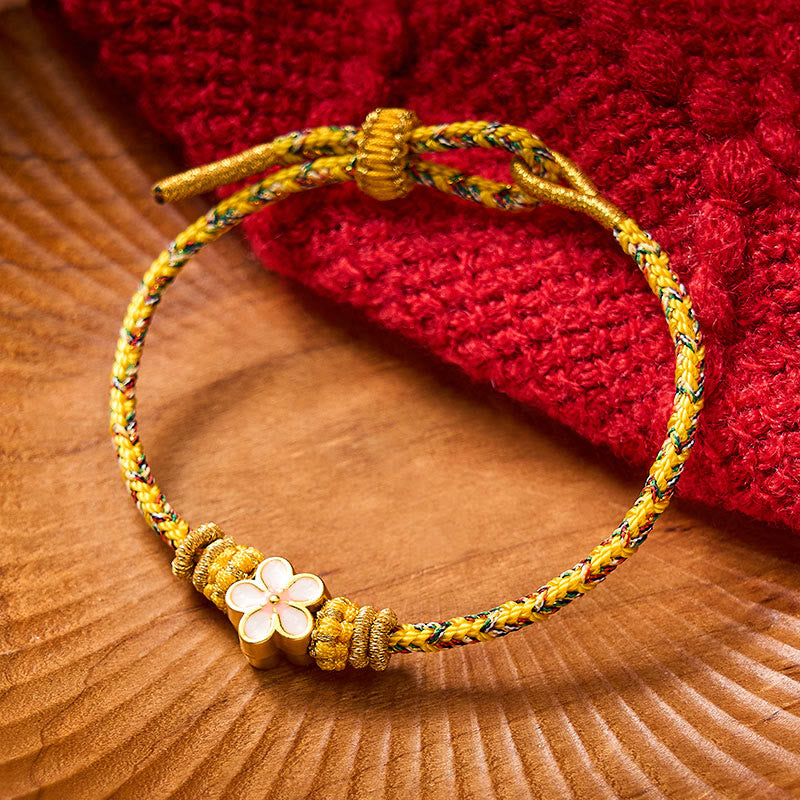 Buddha Stones Bracelet d'enracinement en corde tressée jaune - Jaune - Avec accessoire de fleur blanche - image 0