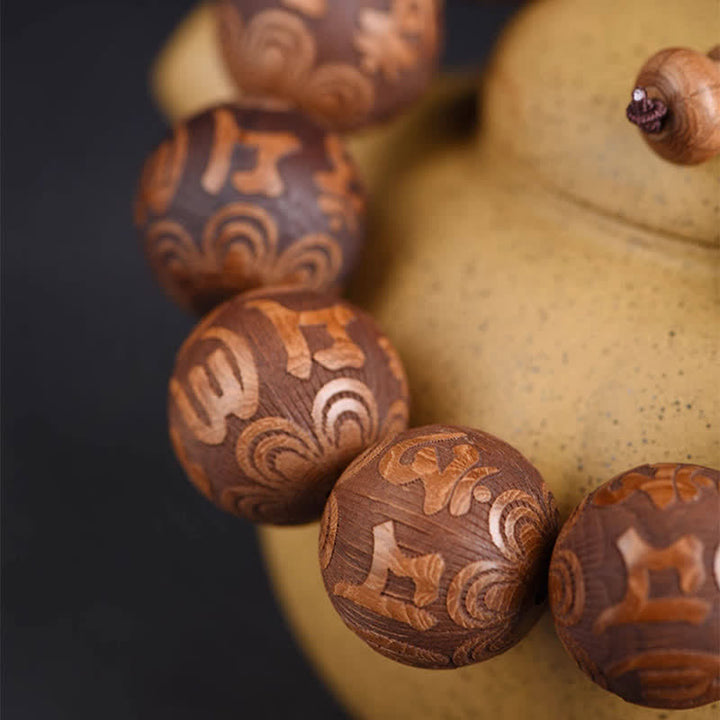 Buddha Stones Bracelet Sutra Om Mani Padme Hum en bois naturel d'Abelia Biflora Cœur de Bois. - image 2