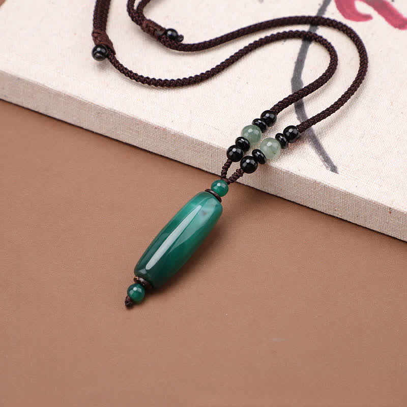 Buddha Stones Collier pendentif ovale tressé en agate verte et agate rouge - image 3