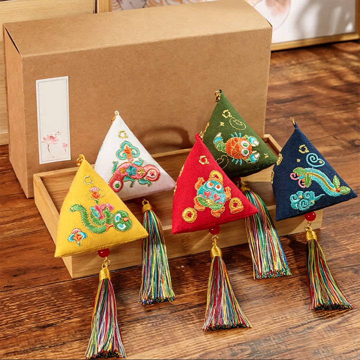 Buddha Stones Broderie Zongzi Triangle Scorpion Décoration Animal Mignon - image 23