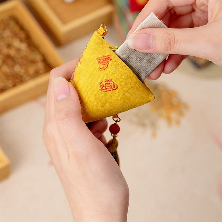 Buddha Stones Broderie Zongzi Triangle Scorpion Décoration Animal Mignon - image 12
