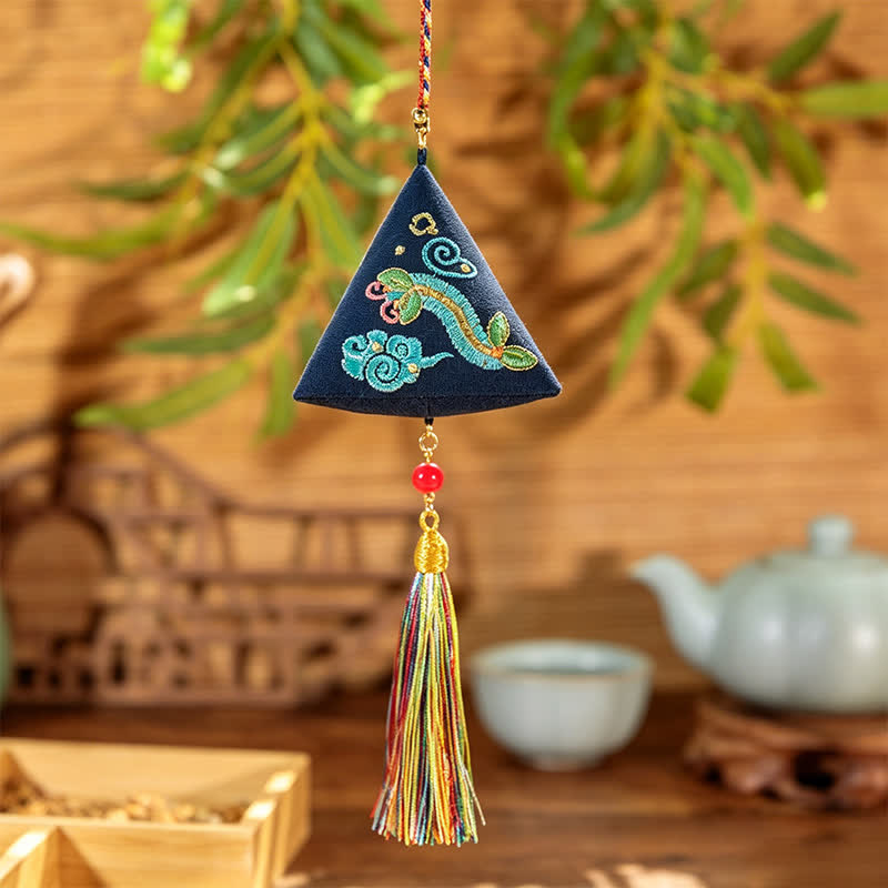 Buddha Stones Broderie Zongzi Triangle Scorpion Décoration Animal Mignon - Mille-pattes de la marine - image 14