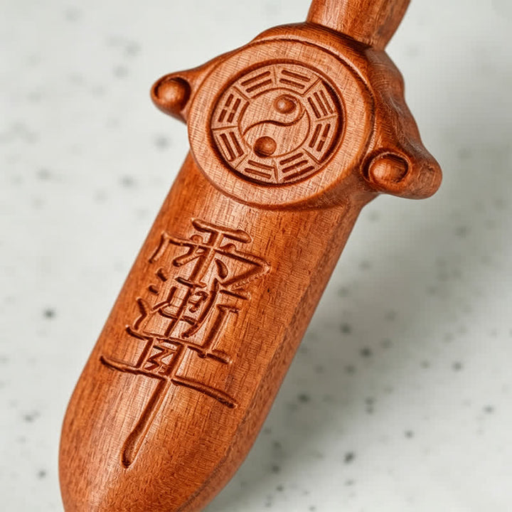 Buddha Stones Porte-clés en bois de jujubier avec épée gravée représentant l'équilibre Yin Yang - image 10