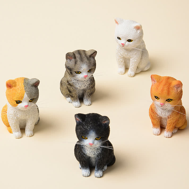 Buddha Stones Famille de chatons mélancoliques en résine peinte, mini chat décoratif mignon - image 1