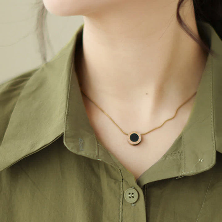 Buddha Stones Chemises à manches courtes pour femmes, style minimaliste décontracté d'été, boutonnées, à manches courtes, unies, asymétriques et superposées. - image 5