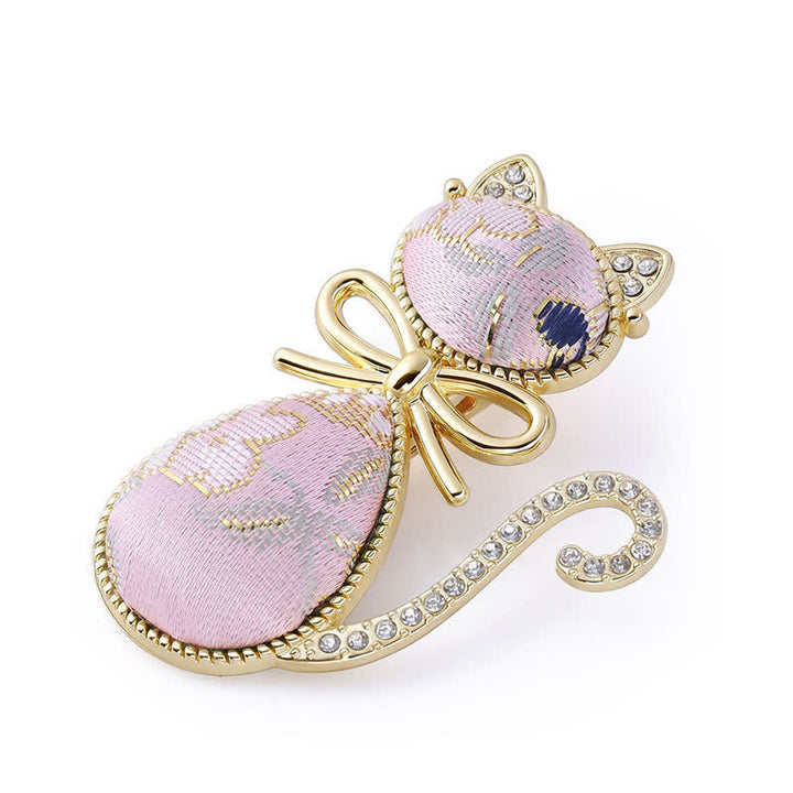Buddha Stones Bâtonnet à cheveux style chinois Song Brocade Cat plaqué or et strass - Rose (même teinte – motif variable) - image 4