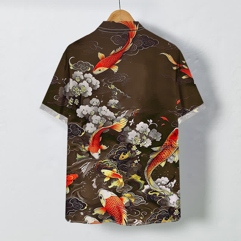 Buddha Stones Chemise à manches courtes pour homme, infroissable, avec boutons et motif floral blanc, ornée de carpes koï rouges et de vagues. - image 7