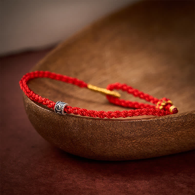 Buddha Stones Bracelet minimaliste tissé à la main, noir et rouge, symbole Yin Yang et protection. - image 3
