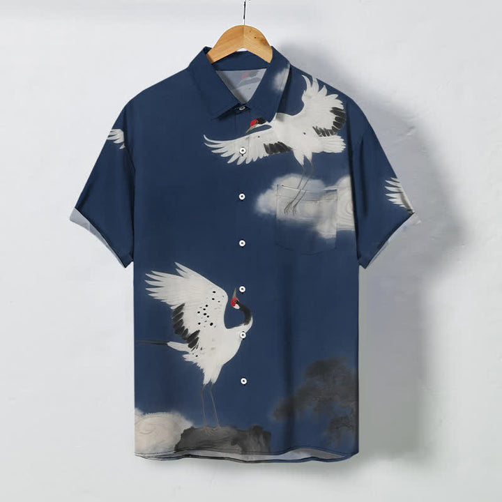 Buddha Stones Chemise à manches courtes pour homme, infroissable, avec boutons à motif de grues blanches volantes et de nuages. - Marine - US/UK/AU48，EU58 (4XL) - image 0