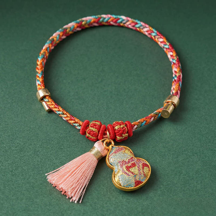 Buddha Stones Bracelet de protection tissé à la main en forme de calebasse avec porte-monnaie en forme de pomme et de cadenas chinois, orné d'un sac à monnaie en forme de pomme et de cinq couleurs. - image 41