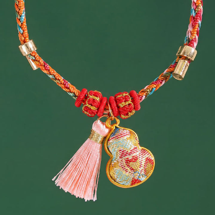 Buddha Stones Bracelet de protection tissé à la main en forme de calebasse avec porte-monnaie en forme de pomme et de cadenas chinois, orné d'un sac à monnaie en forme de pomme et de cinq couleurs. - image 38