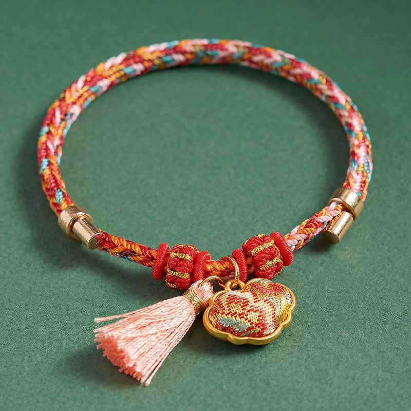 Buddha Stones Bracelet de protection tissé à la main en forme de calebasse avec porte-monnaie en forme de pomme et de cadenas chinois, orné d'un sac à monnaie en forme de pomme et de cinq couleurs. - image 57