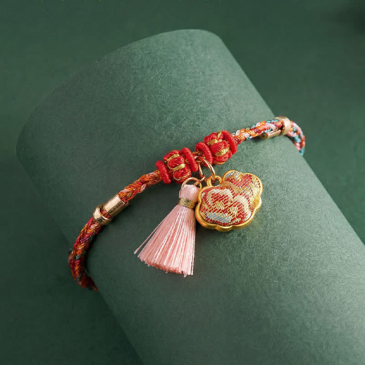 Buddha Stones Bracelet de protection tissé à la main en forme de calebasse avec porte-monnaie en forme de pomme et de cadenas chinois, orné d'un sac à monnaie en forme de pomme et de cinq couleurs. - image 62
