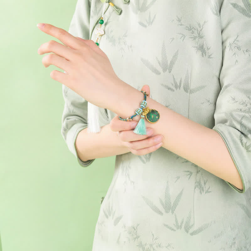 Buddha Stones Bracelet porte-bonheur en brocart vert Song à cinq couleurs tissé à la main, avec breloque pomme Zongzi et cadenas chinois. - image 16