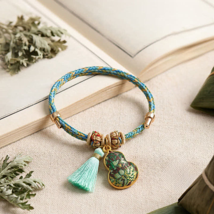 Buddha Stones Bracelet porte-bonheur en brocart vert Song à cinq couleurs tissé à la main, avec breloque pomme Zongzi et cadenas chinois. - image 21
