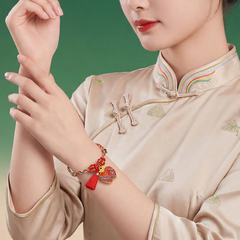 Buddha Stones Bracelet tressé Zongzi en brocart rouge Song rouge à cinq couleurs, porte-bonheur, avec breloque cadenas chinois, pomme, bourse et calebasse. - image 37