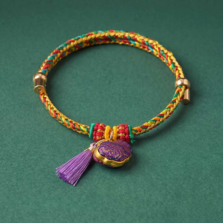 Buddha Stones Bracelet ajustable en brocart violet à cinq couleurs, orné d'un cadenas chinois et d'un pendentif porte-bonheur en forme de pomme, de calebasse ou de zongzi, tissé à la main. - image 6