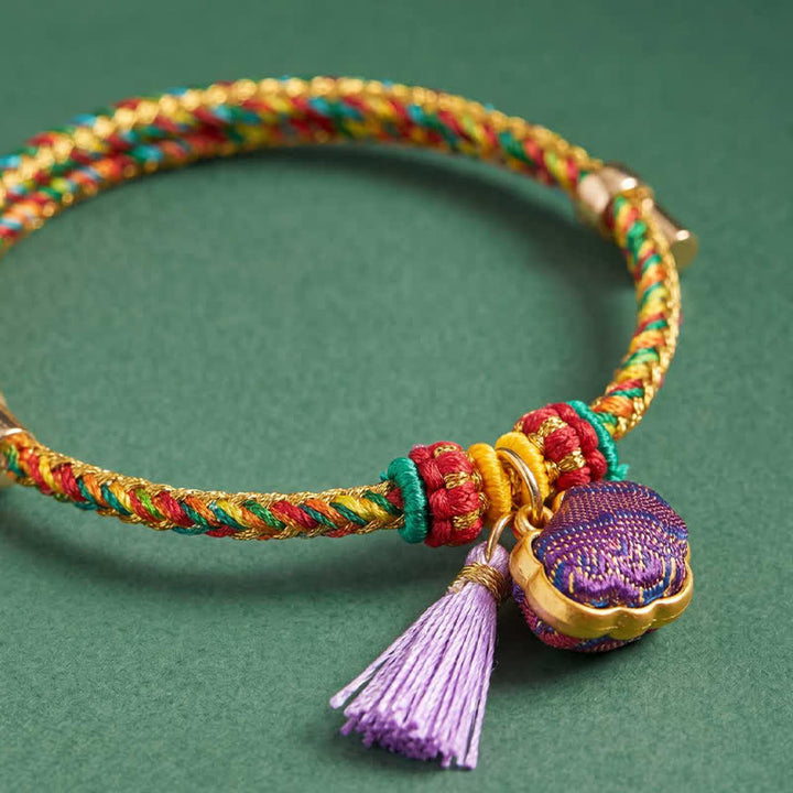 Buddha Stones Bracelet ajustable en brocart violet à cinq couleurs, orné d'un cadenas chinois et d'un pendentif porte-bonheur en forme de pomme, de calebasse ou de zongzi, tissé à la main. - image 8