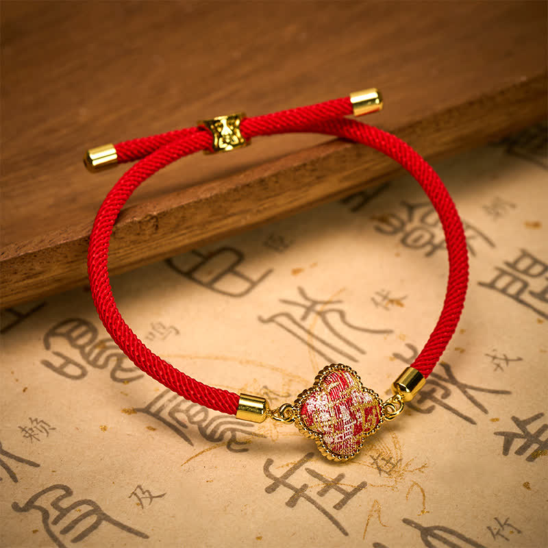 Buddha Stones Bracelet porte-bonheur en brocart à quatre feuilles et fil rouge - image 3