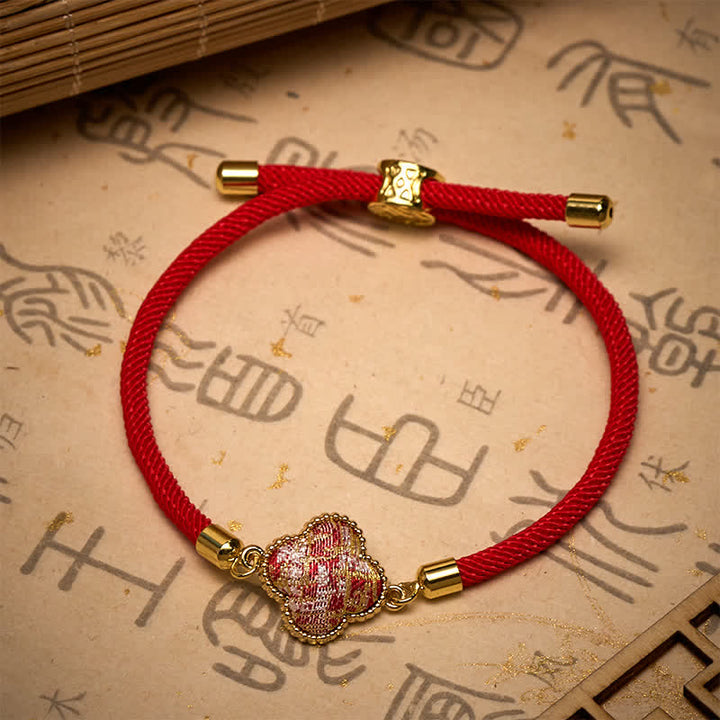 Buddha Stones Bracelet porte-bonheur en brocart à quatre feuilles et fil rouge - image 2