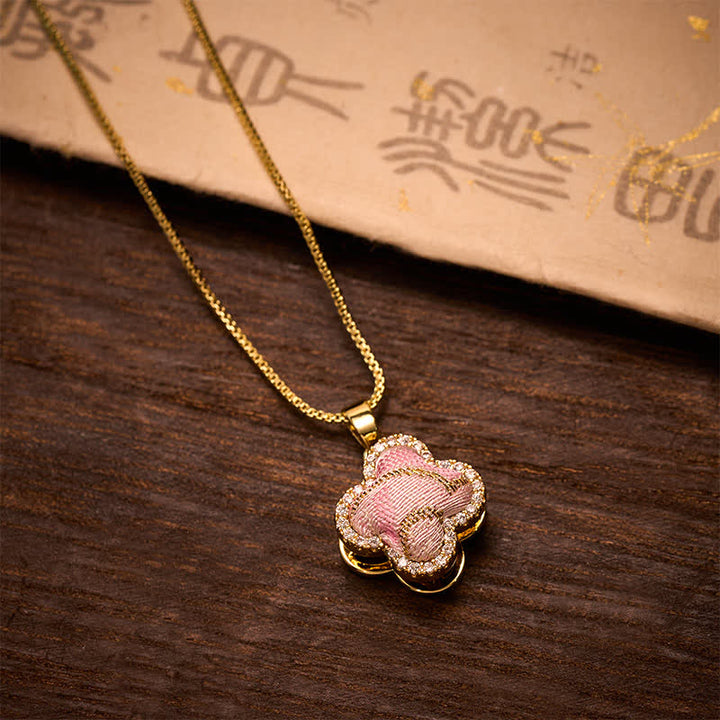 Buddha Stones Collier Harmonic Connection en brocart rose incrusté d'un cœur rotatif en cuivre et d'un trèfle à quatre feuilles - image 1