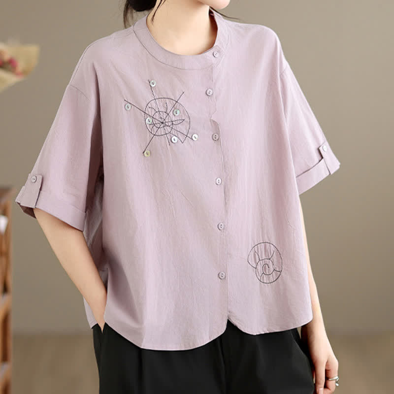 Buddha Stones Chemises à manches courtes pour femmes, style géométrique, brodées, minimalistes et décontractées, avec motifs d'escargots et boutons. - image 1