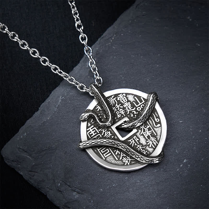 Buddha Stones Collier en cuivre plaqué argent avec des fantômes de la montagne et un serpent enroulé autour d'une pièce de cuivre. - image 3