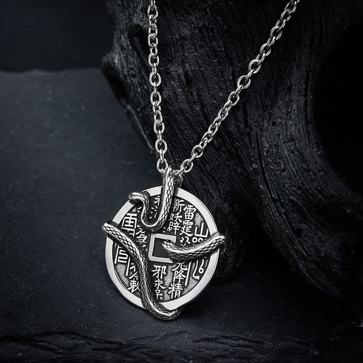 Buddha Stones Collier en cuivre plaqué argent avec des fantômes de la montagne et un serpent enroulé autour d'une pièce de cuivre. - image 4