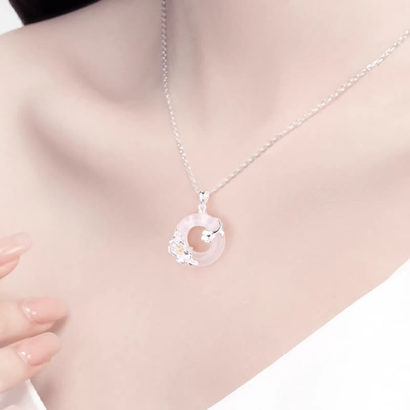 Buddha Stones Collier Pureté Camélia Paix en Calcédoine Blanche avec Boucle de Paix - image 4