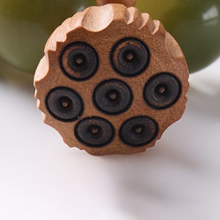Buddha Stones Perles de méditation tactiles polies à la main, ornées de graines de Bodhi blanches et de capsules de lotus, pour un ancrage optimal. - image 16