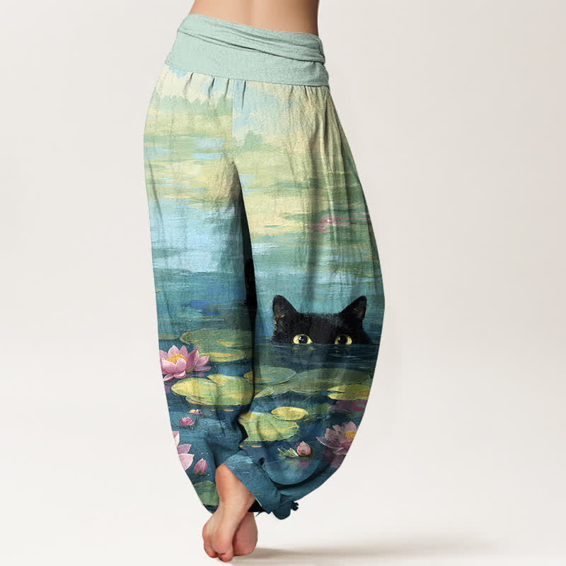Buddha Stones Pantalon harem à taille élastique pour femme, motif chat et lotus dans un étang, en coton - image 1
