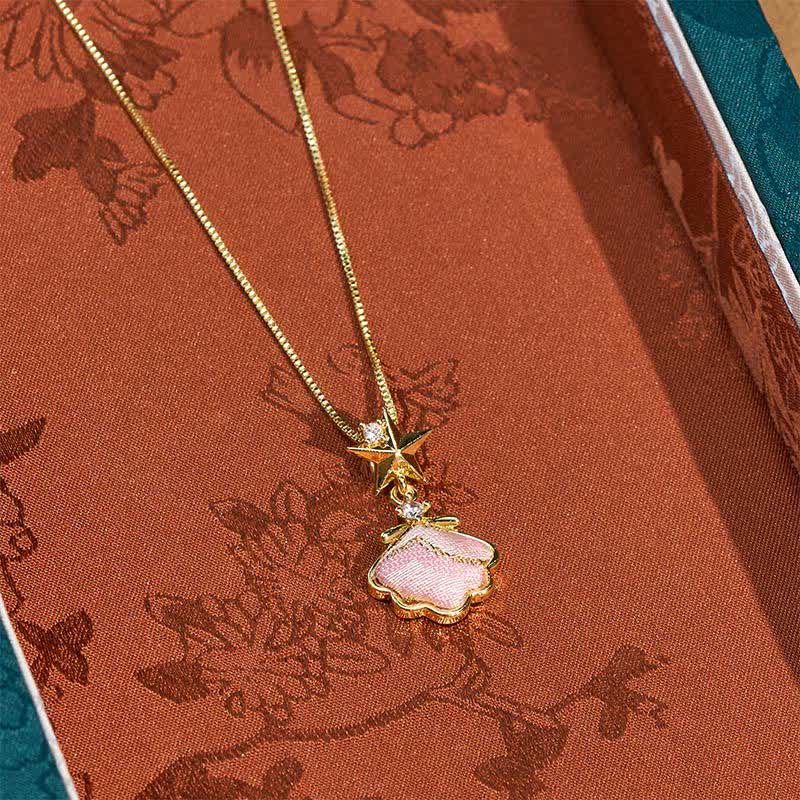 Buddha Stones Collier porte-bonheur Song Brocade en cuivre et coquillage en forme de cœur et de feuille de ginkgo - image 1