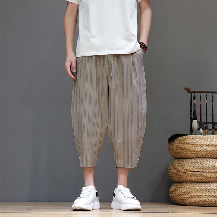 Buddha Stones Pantalon Capri rayé à cordon de serrage et poches pour homme, style sarouel, été décontracté. - image 1