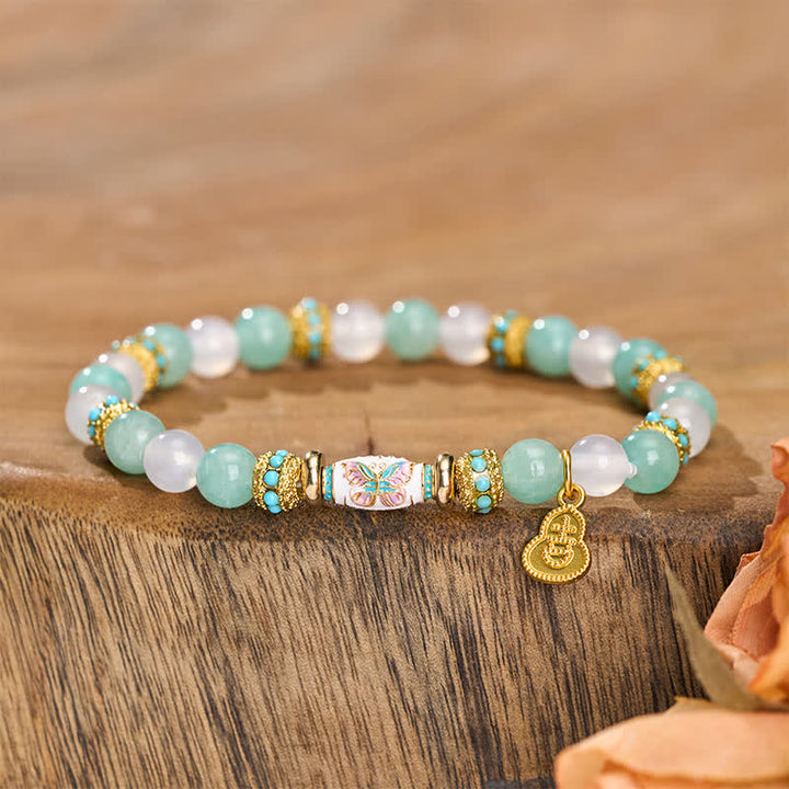 Buddha Stones Bracelet à perles rondes polies à la main en agate blanche amazonite émaillée et perles papillon - Amazonite Agate Blanche (Tour de poignet : 15–16 cm) - image 0
