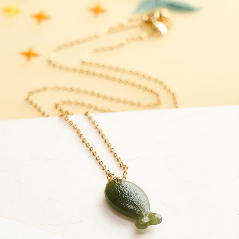Buddha Stones Collier pendentif Jade Little Fish Luck sculpté à la main - image 2