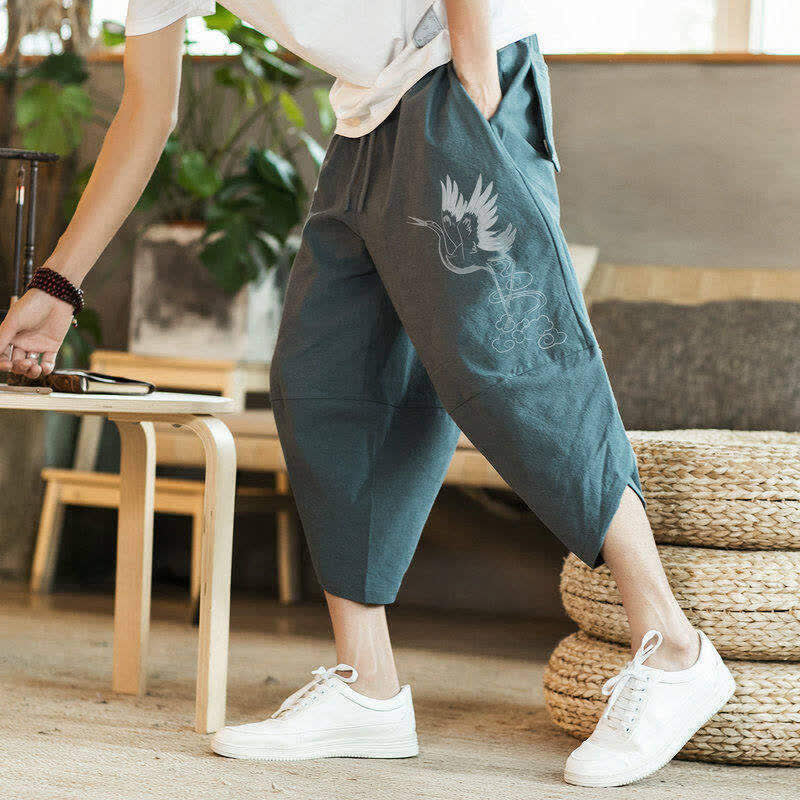 Buddha Stones Pantalon Capri d'été décontracté vintage à cordon de serrage et imprimé grues, style harem pour homme avec poches - image 1