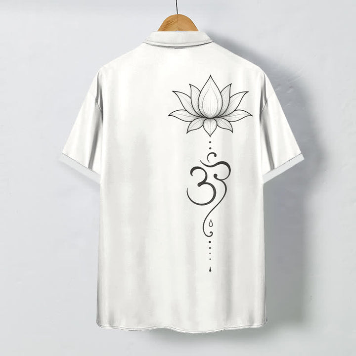 Buddha Stones Chemise à manches courtes respirante pour homme avec boutons à motif de lotus Om. - image 1