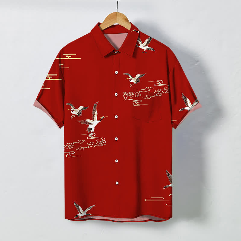 Buddha Stones Chemise à manches courtes pour homme, à boutons et motif de grues rouges et de nuages, infroissable - FireBrick - US/UK/AU48，EU58 (4XL) - image 0
