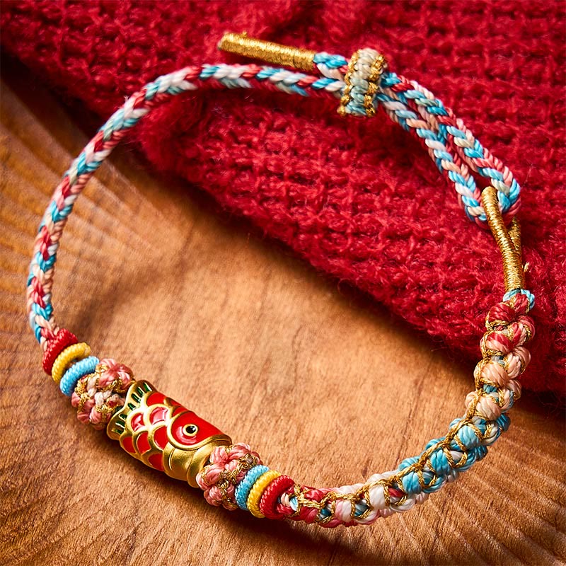Buddha Stones Bracelet en corde tressée à la main avec motif de carpes koï et fleurs de pêcher, symbole de réussite. - Poisson Koi (Tour de poignet : 14-19 cm) - image 0