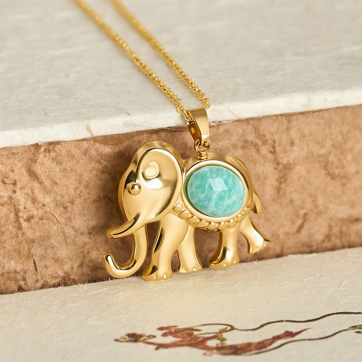 Buddha Stones Collier de protection éléphant en œil de tigre plaqué or - image 15