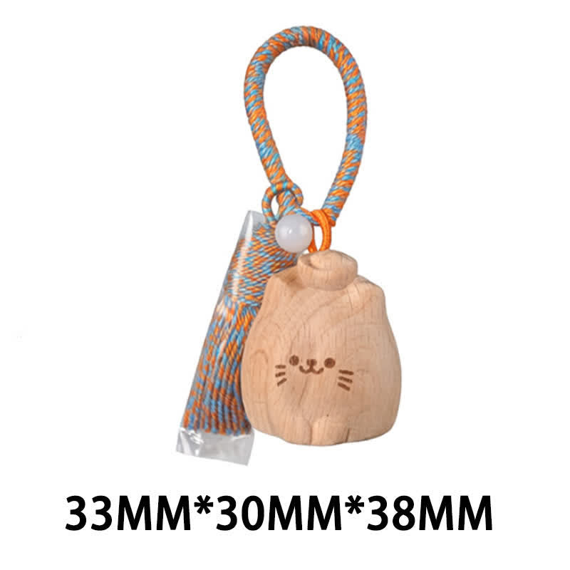 Buddha Stones Porte-clés porte-bonheur en bois clair sculpté à la main avec pompon chat, symbole d'ancrage - Chat en lingot bleu - image 32