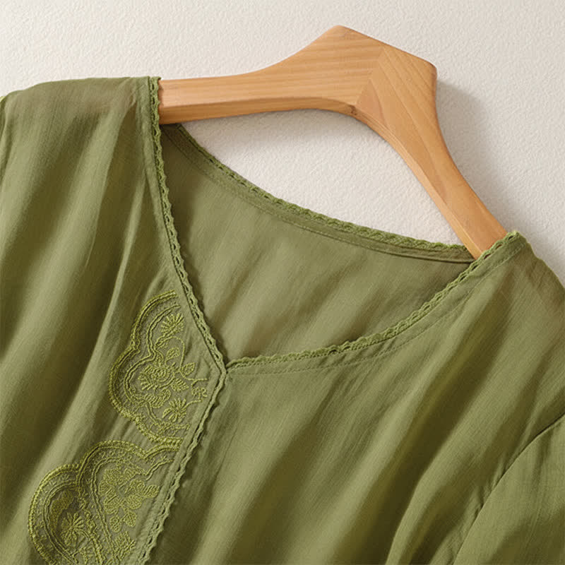 T-shirt à manches courtes et col en V pour femme, motif brodé décontracté de Buddha Stones - image 18