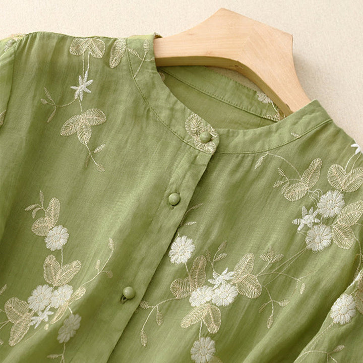 Chemise à manches courtes et col rond pour femme, ornée de pétales brodés et de Buddha Stones - image 13