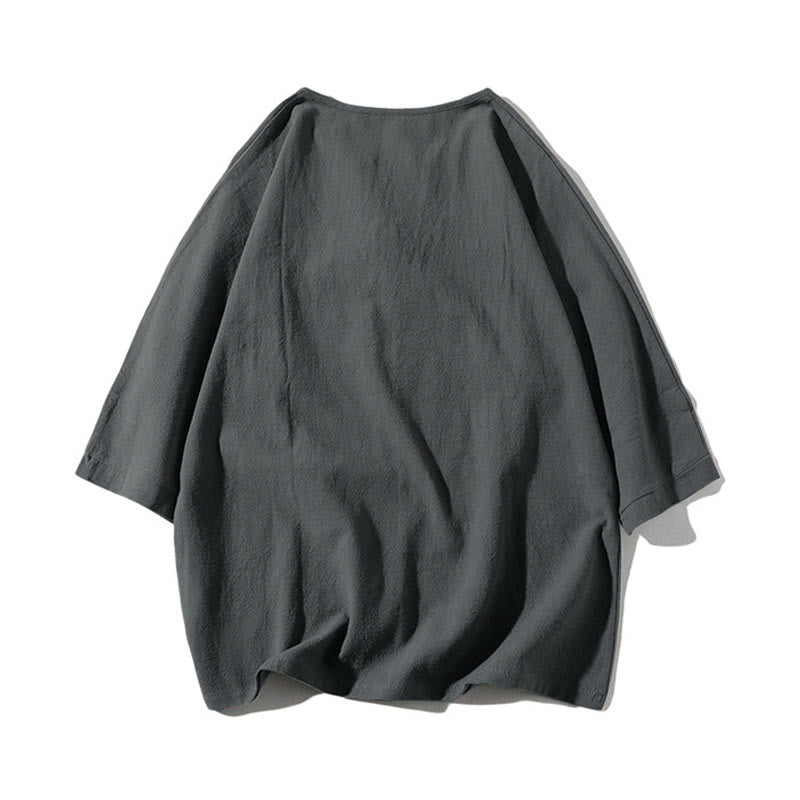 Ensemble de vêtements de méditation pour homme Buddha Stones (2 pièces) : T-shirt uni à col cranté, short large à poches. - image 2