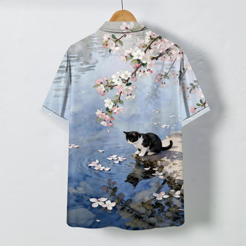 Buddha Stones Chemise à manches courtes pour homme, motif chat en fleurs de cerisier au bord de l'eau, boutons infroissables - image 1