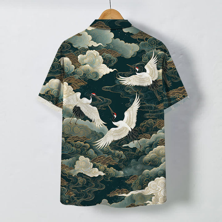 Buddha Stones Chemise à manches courtes respirante pour homme, ornée de boutons à motif de vagues, de nuages ​​blancs et dorés et de grues à couronne rouge - image 1