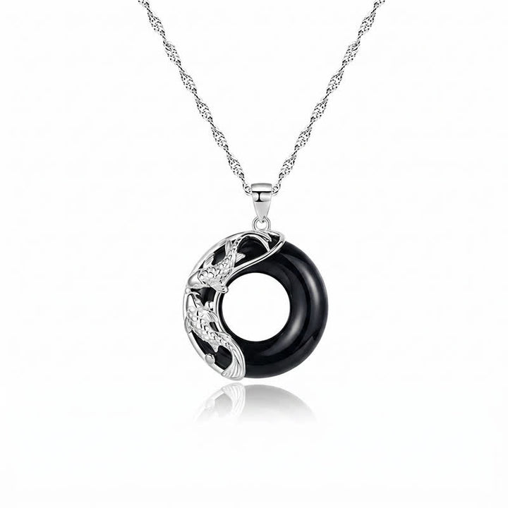 Buddha Stones Collier pendentif boucle de paix circulaire en obsidienne noire représentant une carpe koï porte-bonheur - image 4