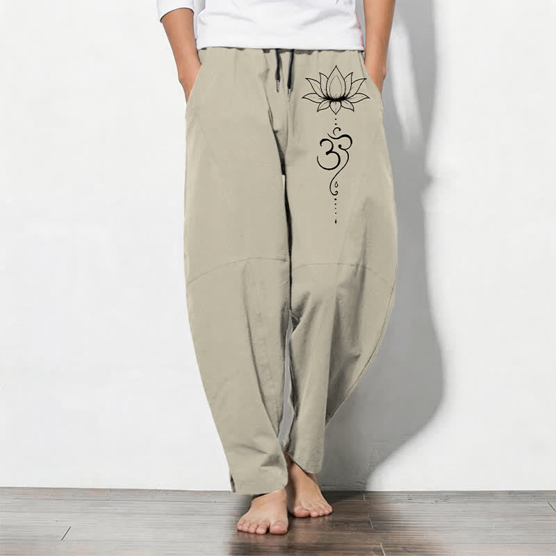 Buddha Stones Pantalon fuselé pour homme en pur coton, motif lotus Om, cordon de serrage et poches - Beige - US/UK/AU50，EU60 (5XL) - image 0