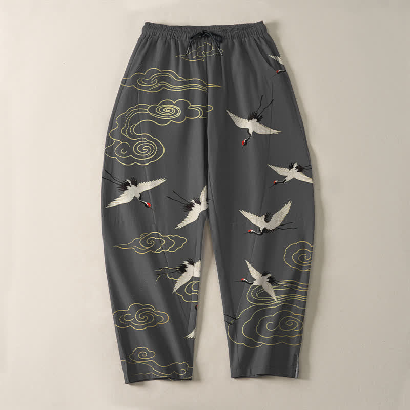 Buddha Stones Pantalon fuselé pour homme en pur coton blanc à motif de grues à couronne rouge et de nuages, avec cordon de serrage et poches. - image 2